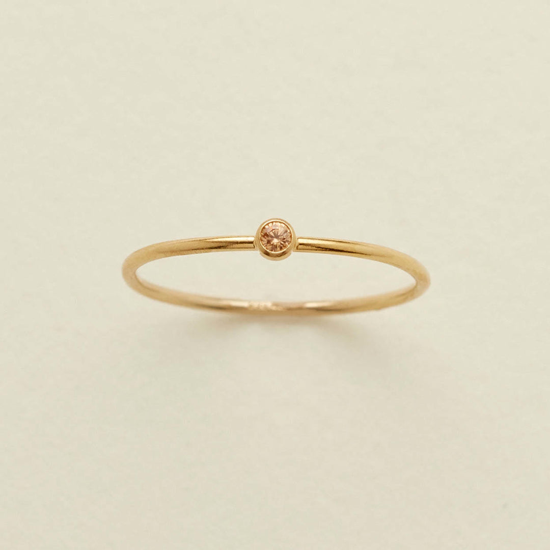Anillo fino con piedra natal de Olivenorma para el día del nacimiento de 12 meses