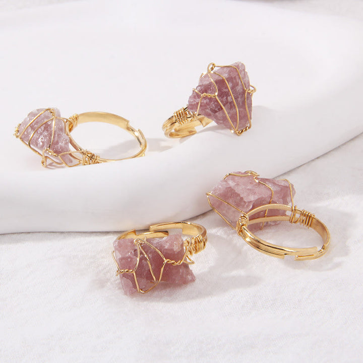 Anillo de piedra preciosa envuelta en alambre irregular en bruto natural de Olivenorma