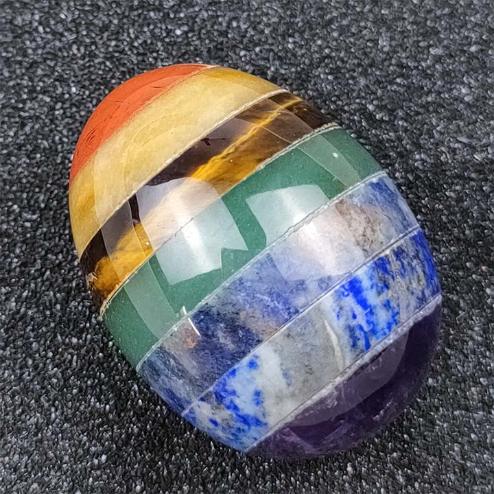 Huevo de cristal del espíritu creativo del chakra de Pascua de Olivenorma