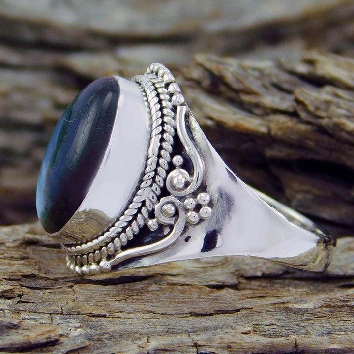 Anillo curativo estilo retro con piedra lunar de Olivenorma