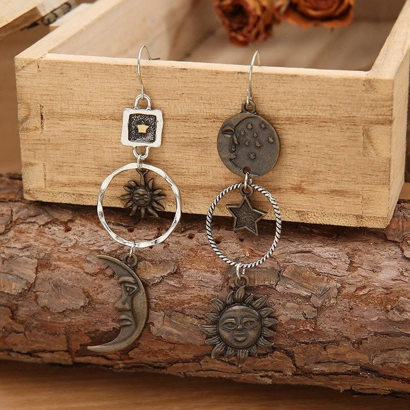 Pendientes colgantes con forma de sol y luna y cara de Olivenorma Pendientes bohemios