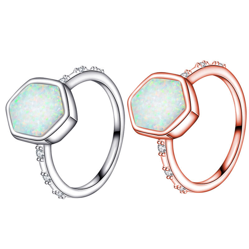 Anillo de circonita áspera con ópalo hexagonal de Olivenorma