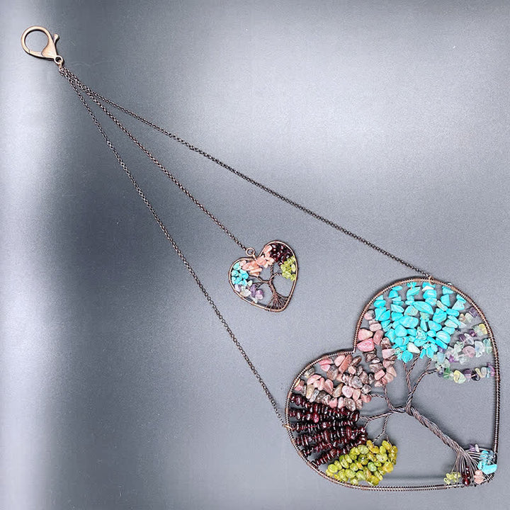 Atrapasueños de cristal con forma de corazón y árbol de la vida de los chakras de Olivenorma. 