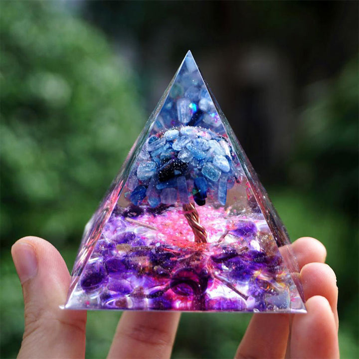 Pirámide de orgón de cristal de amatista y cianita del árbol de la vida de Olivenorma