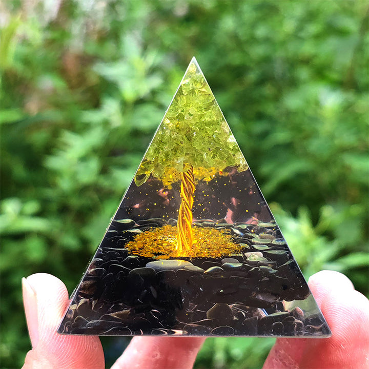 Pirámide de orgón del árbol de la vida de obsidiana de Olivenorma con peridoto