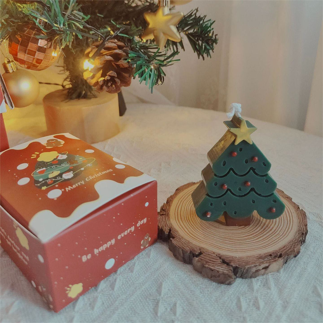 Vela de árbol de Navidad tallada de Olivenorma 