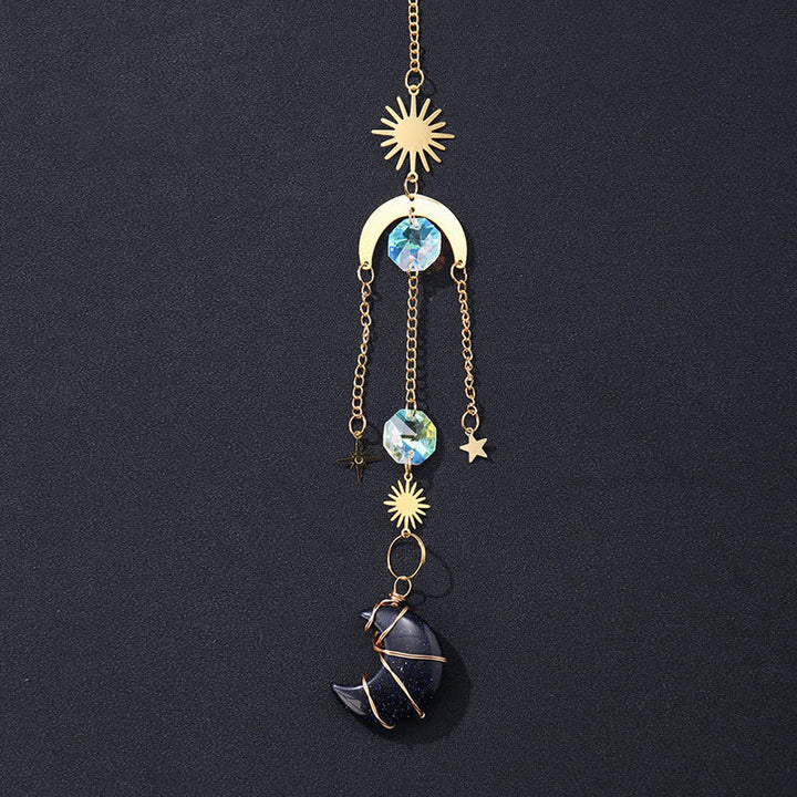 Adorno de piedra preciosa hecho a mano con cristales de sol y luna.