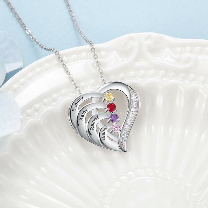 Collar con corazón grabado y piedras de nacimiento personalizadas de Olivenorma