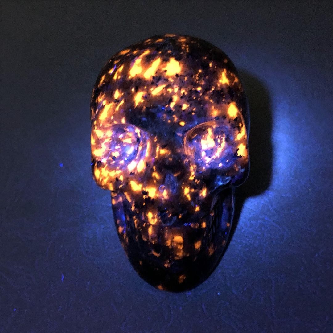 Decoración de calavera de cristal de yooperlita de Olivenorma