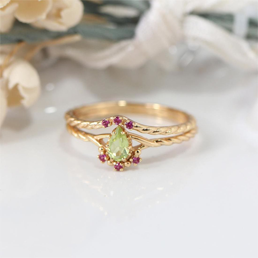 Juego de anillos ajustables apilables con cristales de color rosa peridoto delicado de Olivenorma 