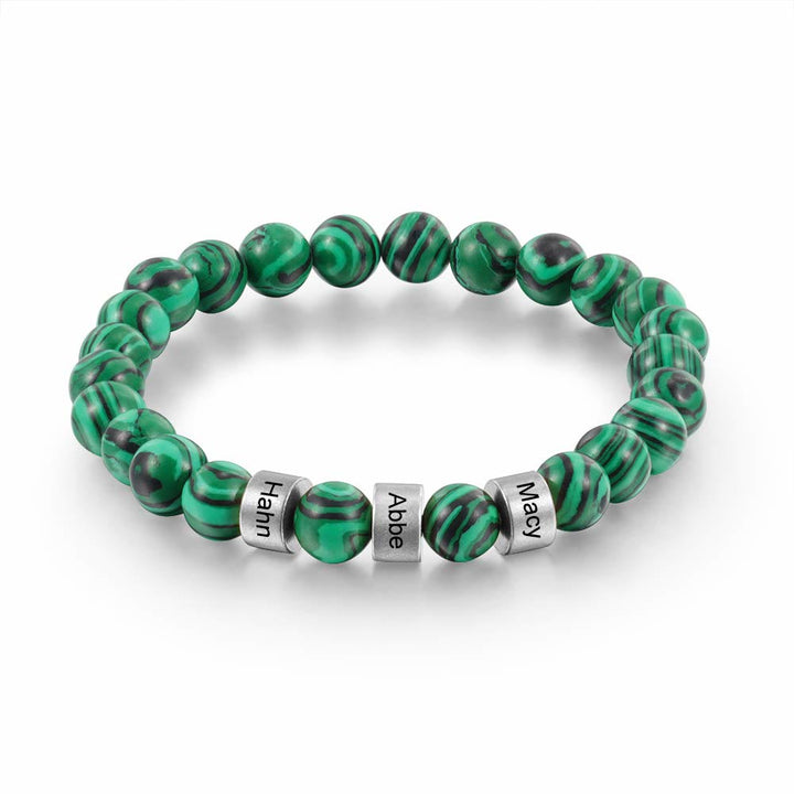 Pulsera de hombre personalizada con cuentas grabadas en piedra natural de Olivenorma