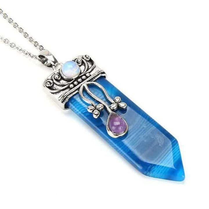 Collar de piedra natural con la diosa protectora Olivenorma 