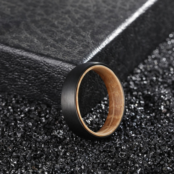 Anillo de tungsteno negro de madera de barril de whisky de 6 mm de Olivenorma
