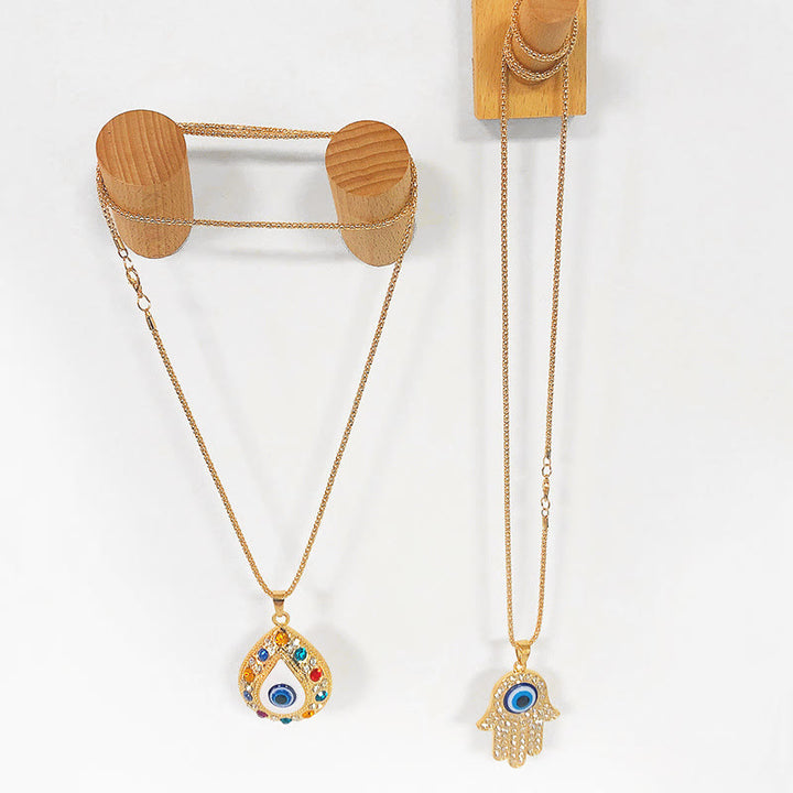 Collar con colgante de cadena tipo suéter con circonita y HAMSA de mal de ojo