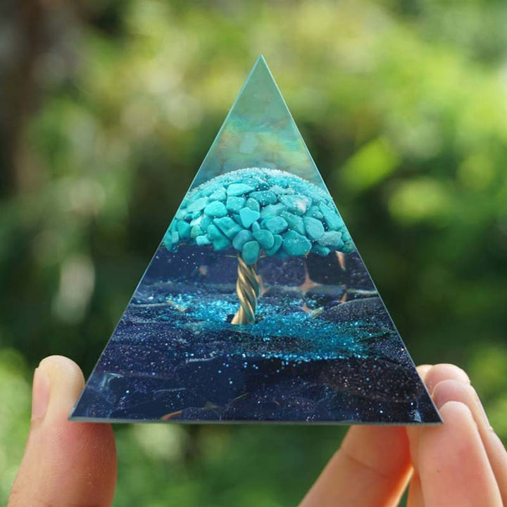 Pirámide de orgón curativo de piedra arenisca azul Olivenorma con turquesa