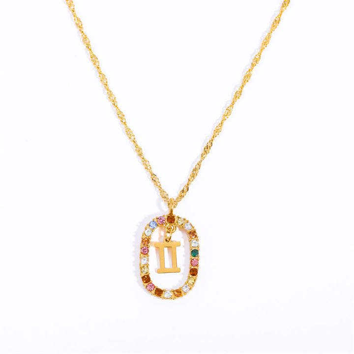 Collar con constelación del zodiaco ovalada calada con circonitas de Olivenorma 