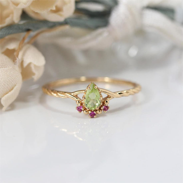 Juego de anillos ajustables apilables con cristales de color rosa peridoto delicado de Olivenorma 