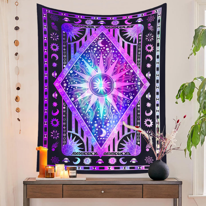 Tapiz bohemio con rayos de sol y luna de Olivenorma 