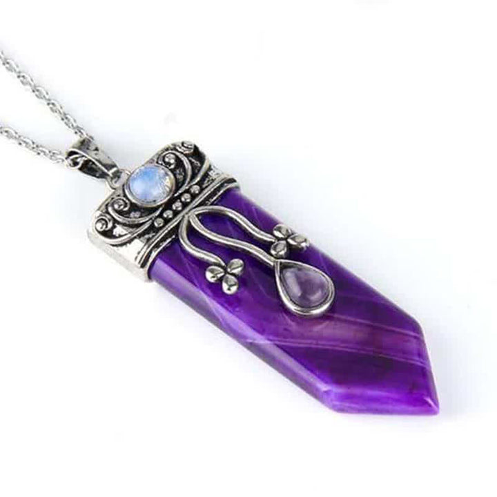 Collar de piedra natural con la diosa protectora Olivenorma 