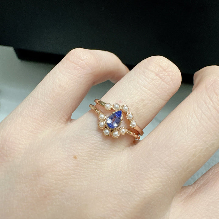 Anillo de doble capa con perla de zafiro y lágrima de Olivenorma S925