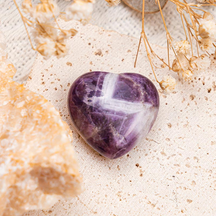 Corazón de cristal protector de amatista de Olivenorma