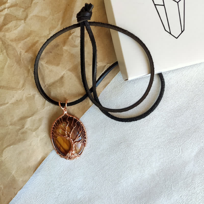 Collar con piedra preciosa del árbol de la vida y ojo de tigre ovalado de Olivenorma