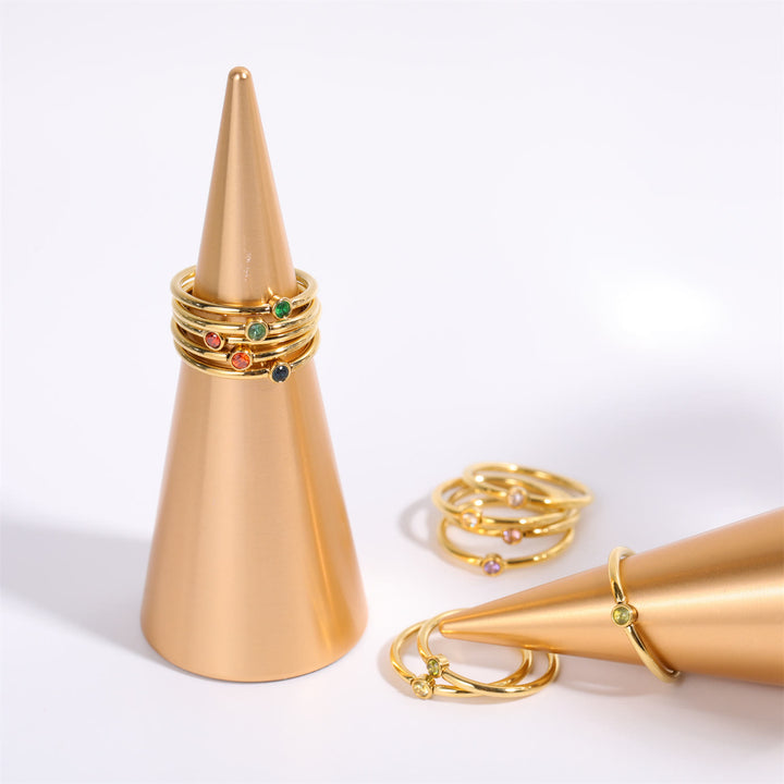 Anillo fino con piedra natal de Olivenorma para el día del nacimiento de 12 meses