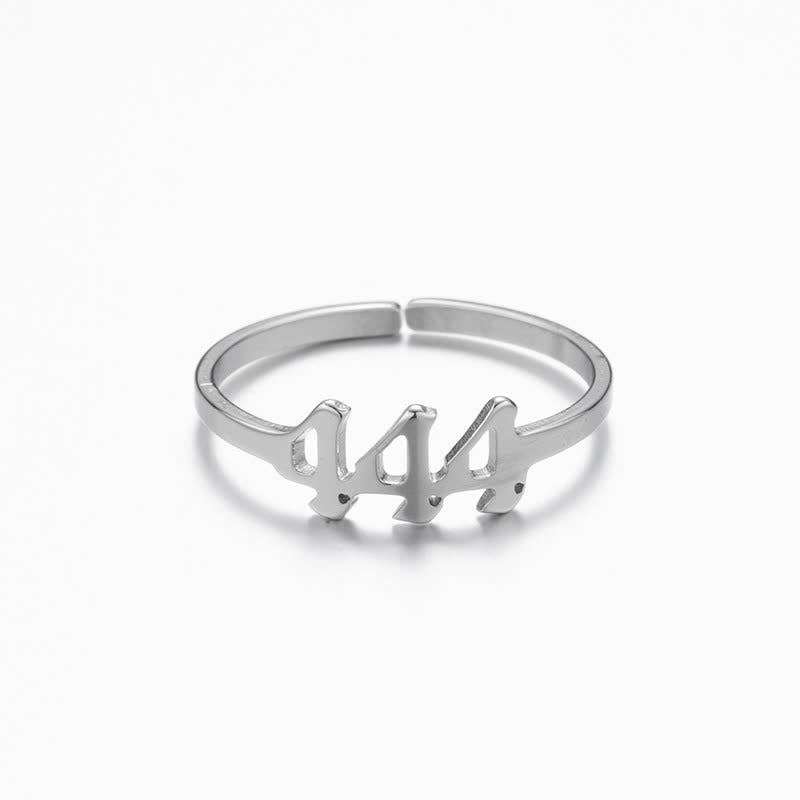 Anillo de la suerte minimalista con número angelical