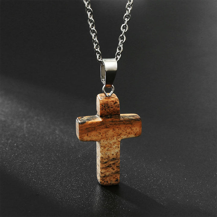 Collar con cruz de piedra natural de Olivenorma