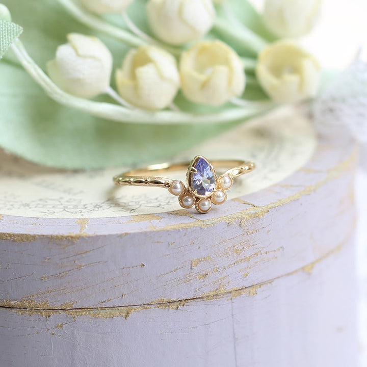 Anillo de doble capa con perla de zafiro y lágrima de Olivenorma S925