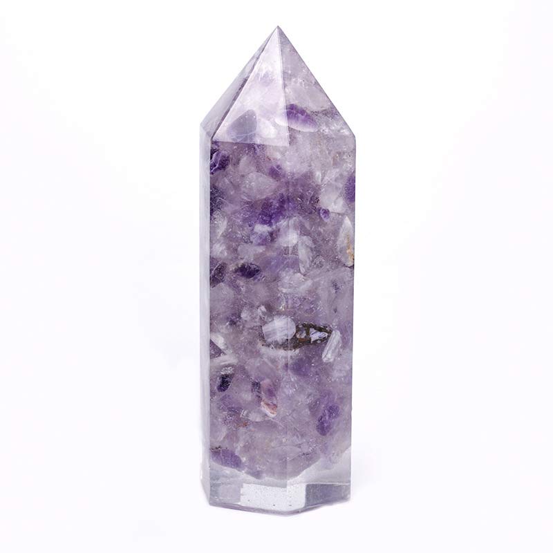 Decoración de protección de chakras con cristales naturales. 