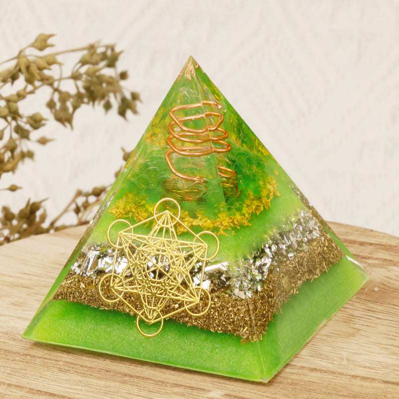 Pirámide de orgón del cubo de Metatrón de la vida verde de Olivenorma 