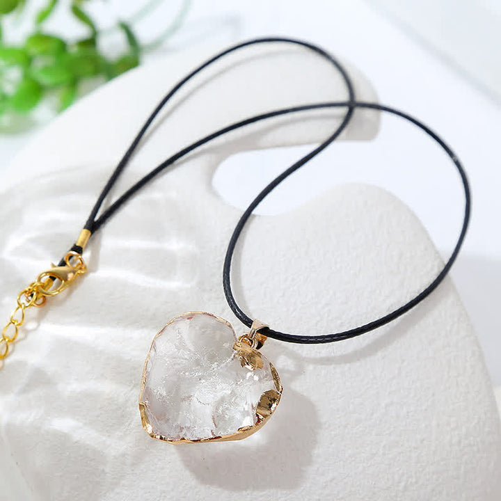 Collar de fluorita de cristal con forma de corazón creativo