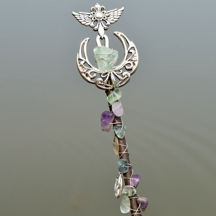 Varitas de cristal con plumas y luna de hadas naturales de Olivenorma