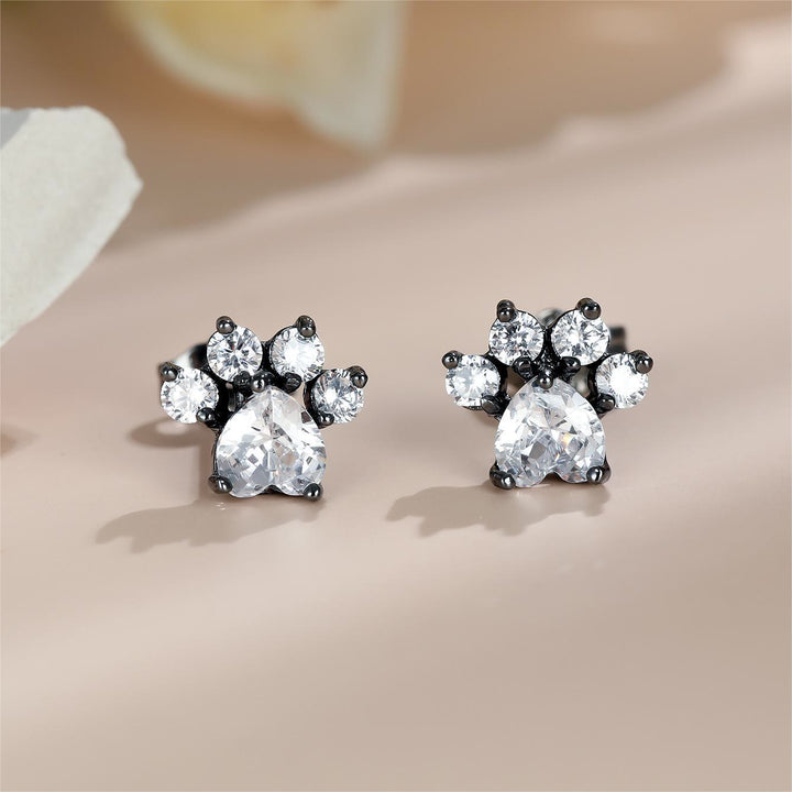 Pendientes de pata de gatito con circonita blanca y ópalo kawaii de Olivenorma