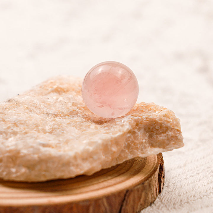Esfera de cristal de amor profundo de cuarzo rosa Olivenorma