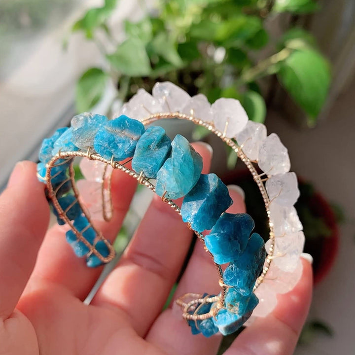 Pulsera de alambre enrollado con cuentas de grava de cristal natural de Olivenorma