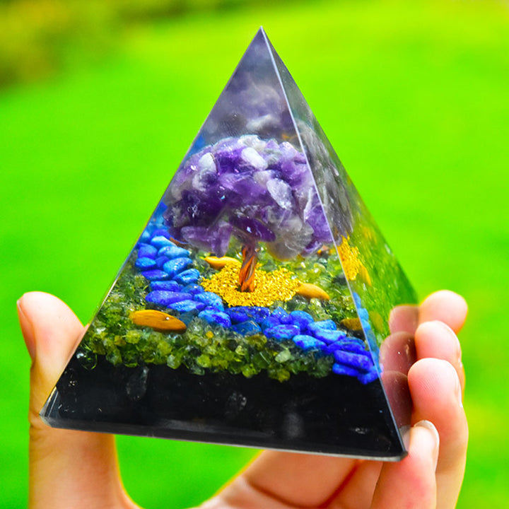 Pirámide de orgón del árbol de la vida de lapislázuli, obsidiana, peridoto y amatista de Olivenorma