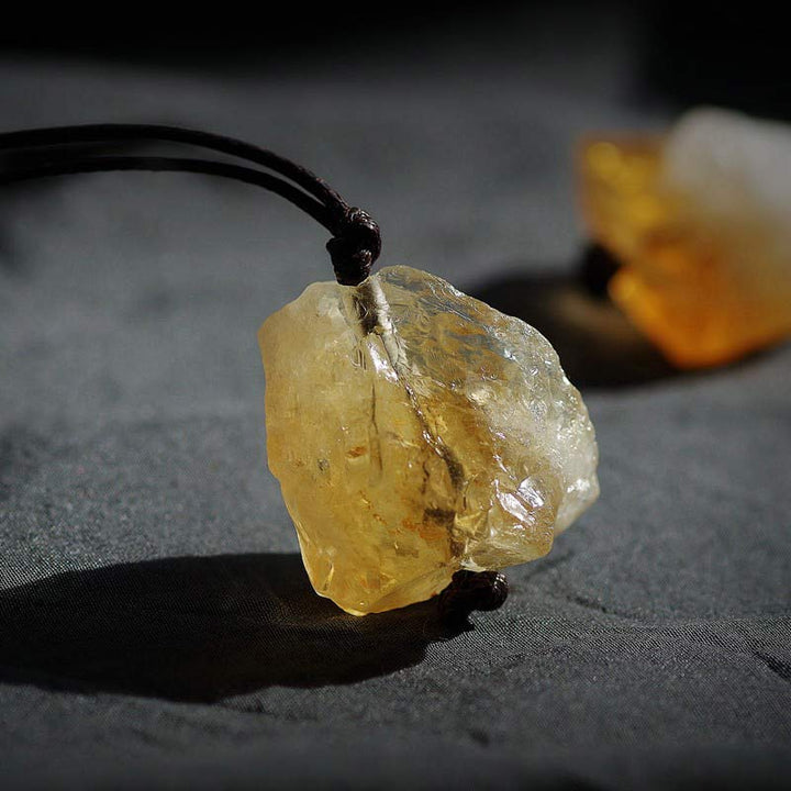 Collar de citrino natural con gema de prosperidad