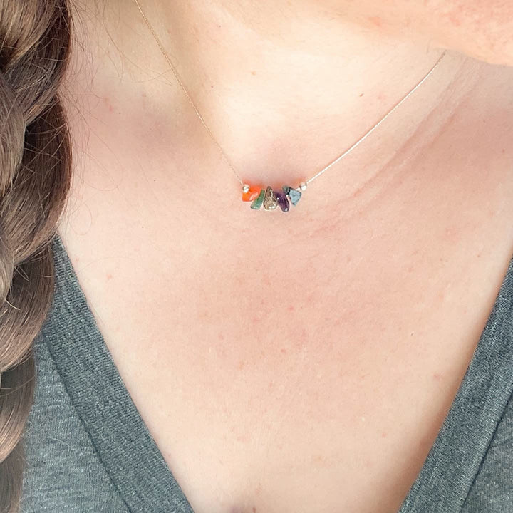 Gargantilla con signo del zodiaco de piedra natural Olivenorma