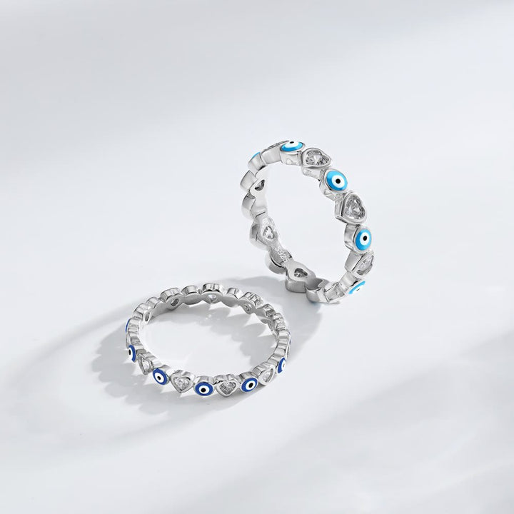 Anillo de plata de ley S925 con forma de corazón y circonita blanca de Olivenorma