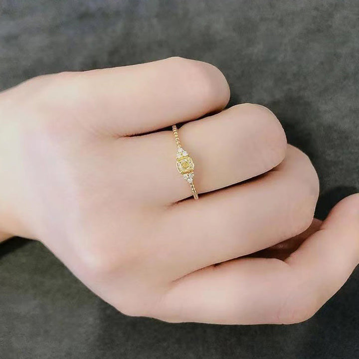 Anillo delicado de citrino natural de Olivenorma