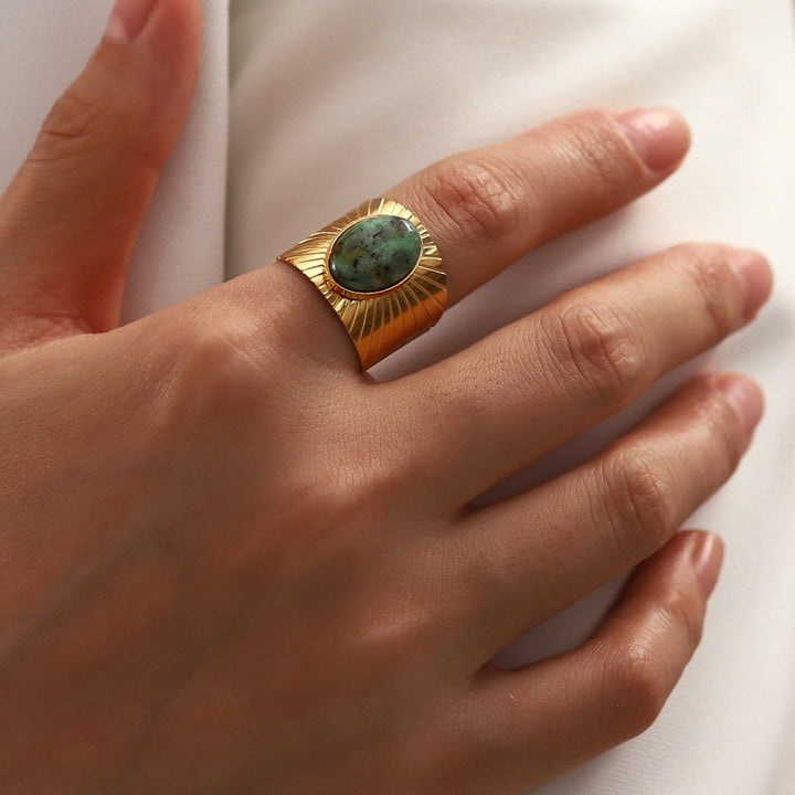 Anillo ancho de turquesa africana "Majestad de la turquesa africana" de Olivenorma