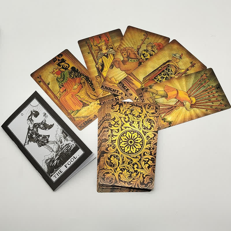 Cartas del tarot con lámina de oro estilo antiguo de Olivenorma 