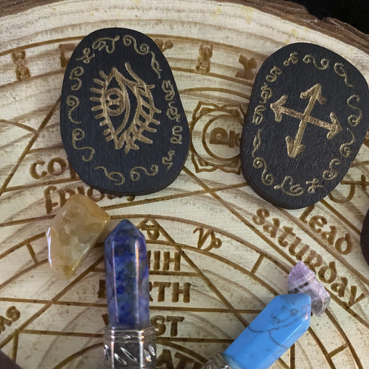 Conjunto de runas de bruja Olivenorma , curación, alquimia, xilografía, meditación, decoración