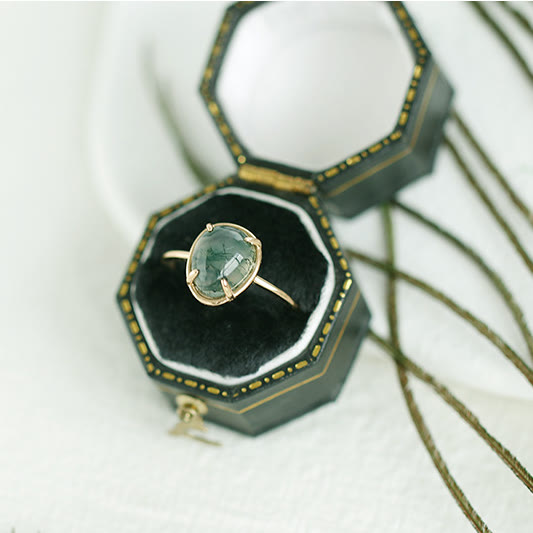 Anillo de plata 925 con ágata musgosa ovalada natural de Olivenorma
