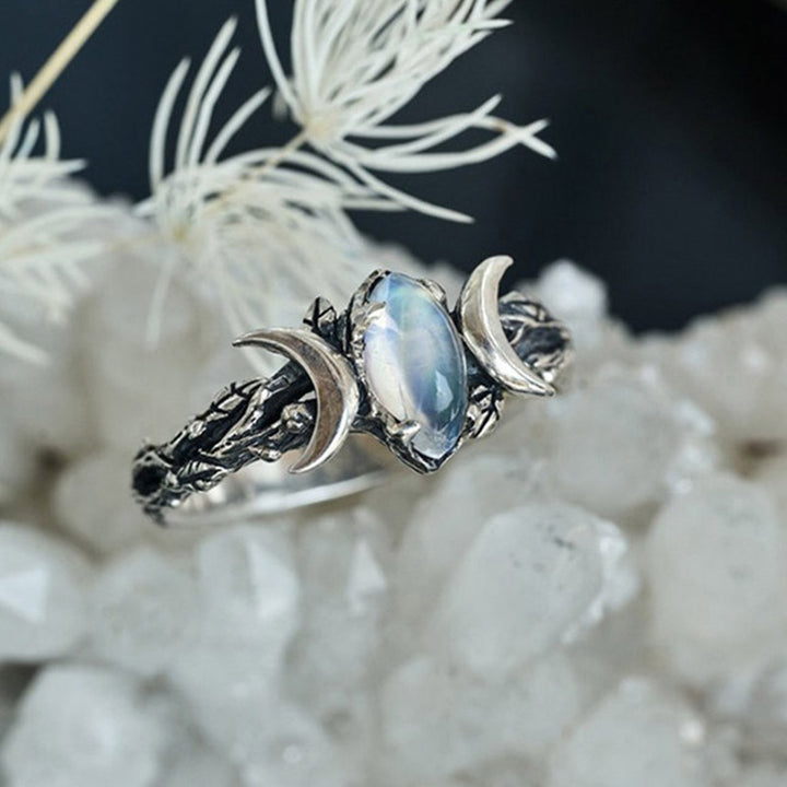 Anillo de luz lunar de piedra lunar Olivenorma