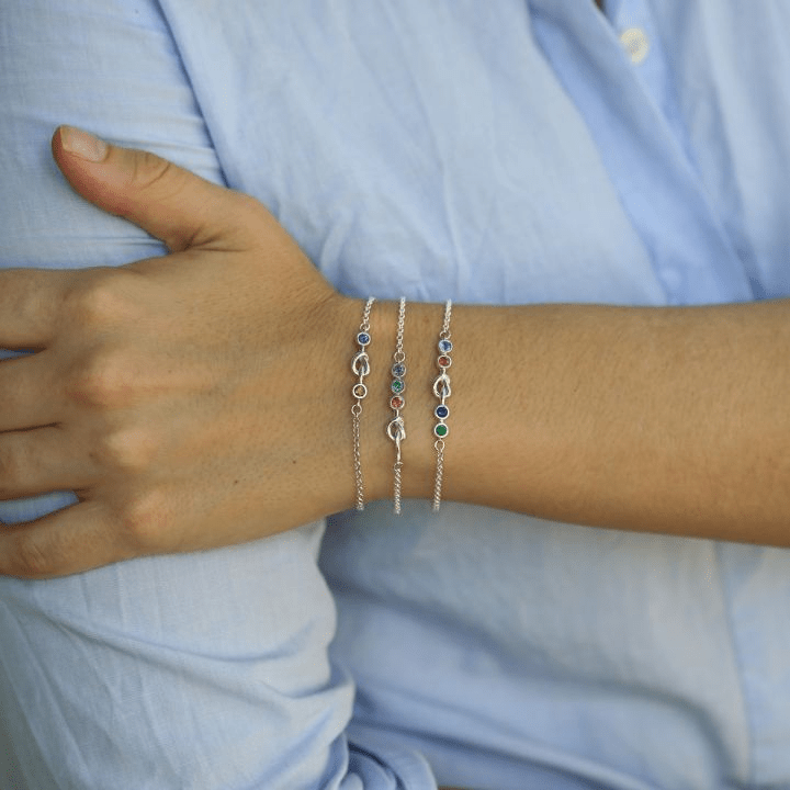 Pulsera de corazón personalizada de 2 a 5 piedras natales de Olivenorma 