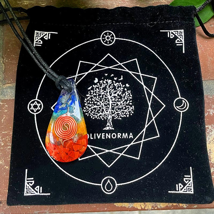 Collar de orgón curativo arcoíris con chakras de Olivenorma