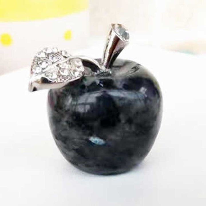 Adorno con gemas de manzana y fruta de la paz de Olivenorma